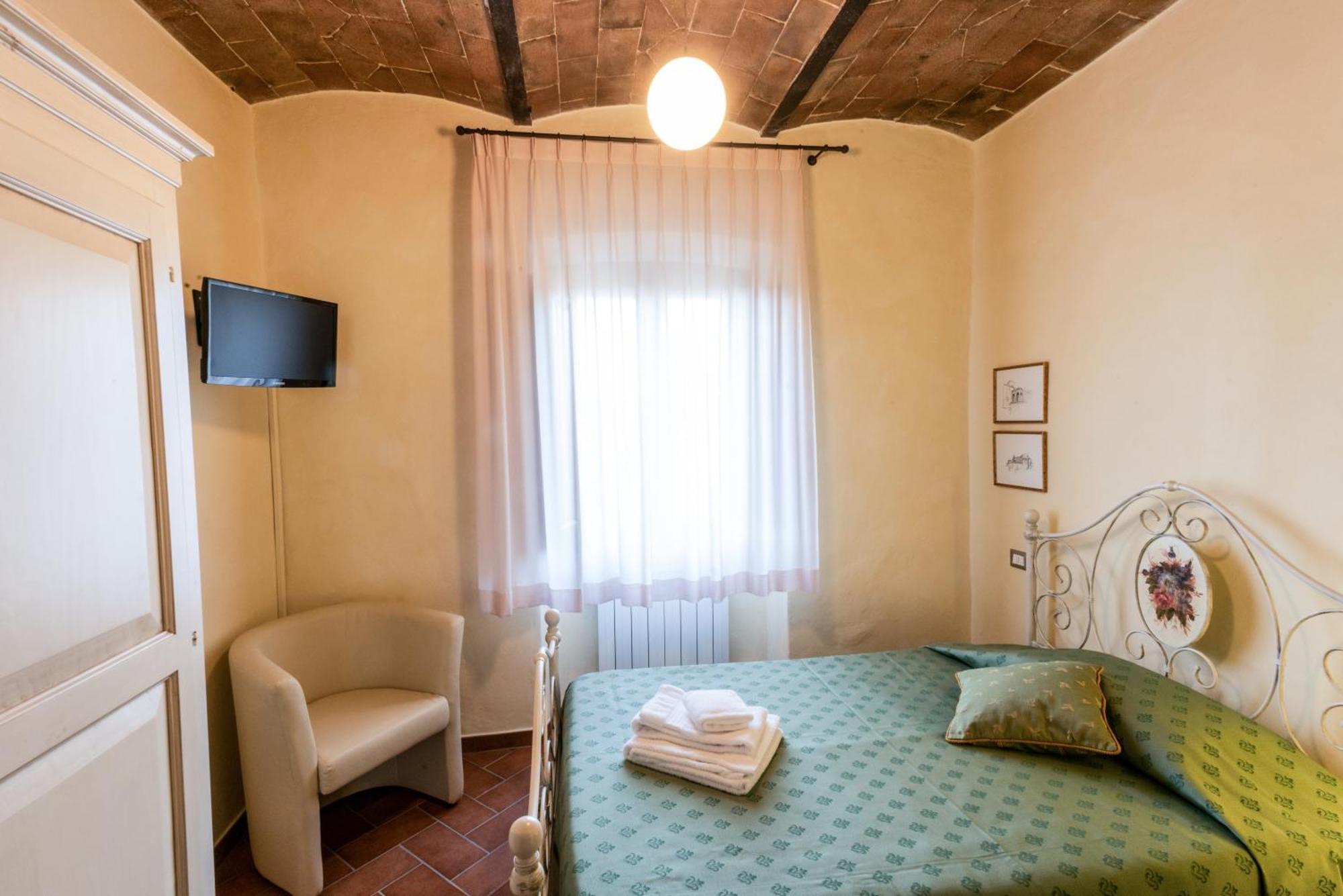 Casa Vacanze Villa Maria Anghiari Δωμάτιο φωτογραφία